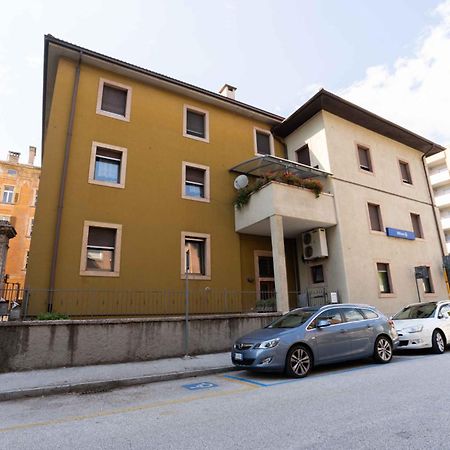 New Apartment ترينتو المظهر الخارجي الصورة